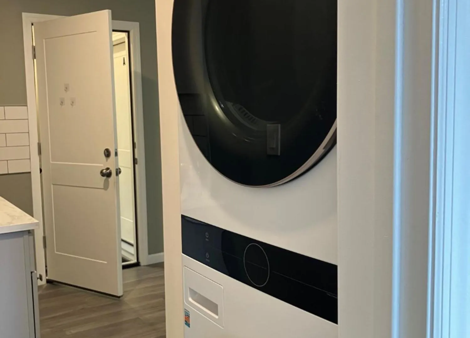 One Bedroom, Nyc 45 Min By Subway , Brooklyn, Brighton Beach New York Apartment